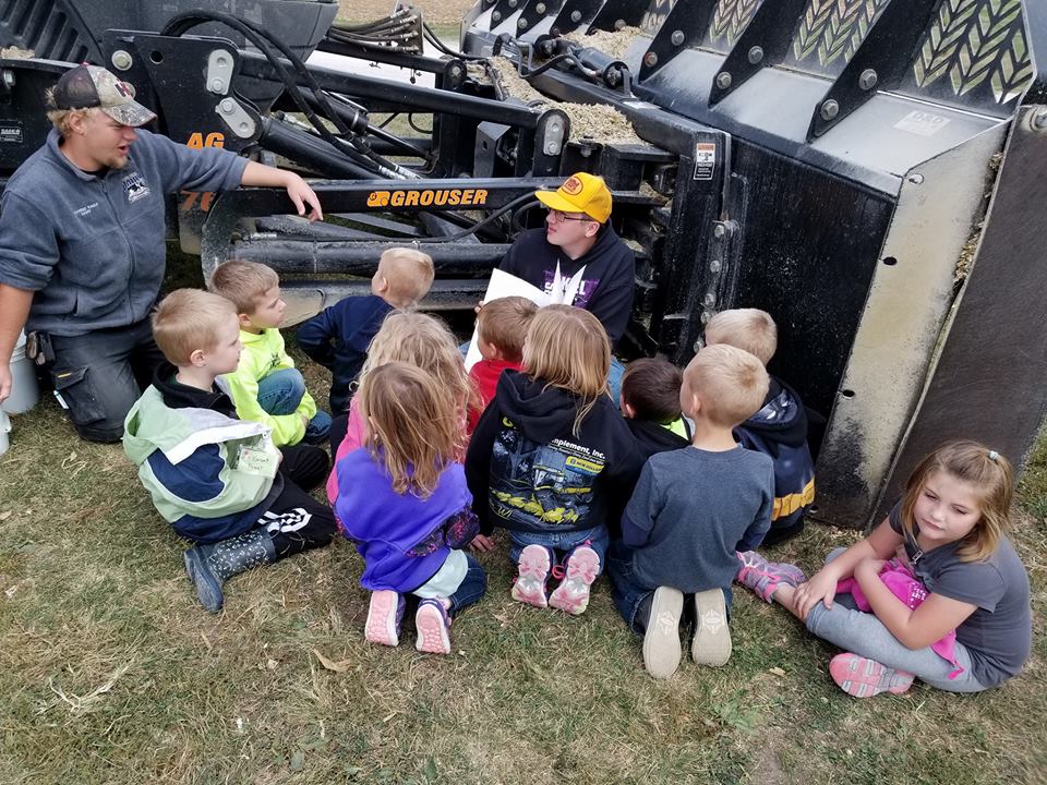 Zielanis Elementary School kindergartners with some Kiel FFA members